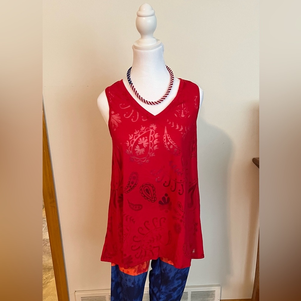 💥PRICE DROP LuLaRoe Summer outfit, perfect for July 4th TC leggings,S Kristina